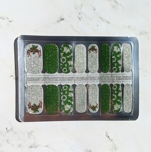 5 for $20 Nail Wraps- Hollie Lodge